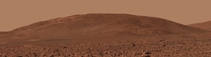 Spirit looks across the martian plain at Columbia Hills